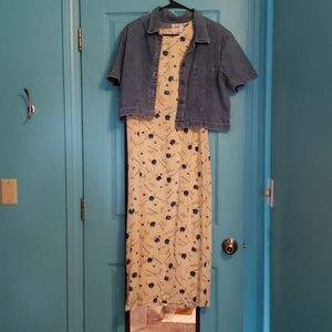 Light yellow dress with jean jacket
